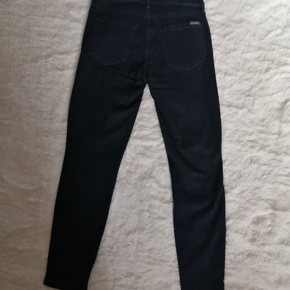 Eddie Bauer NWT Dark Blue Skinny Jeans - Picture 8 of 8